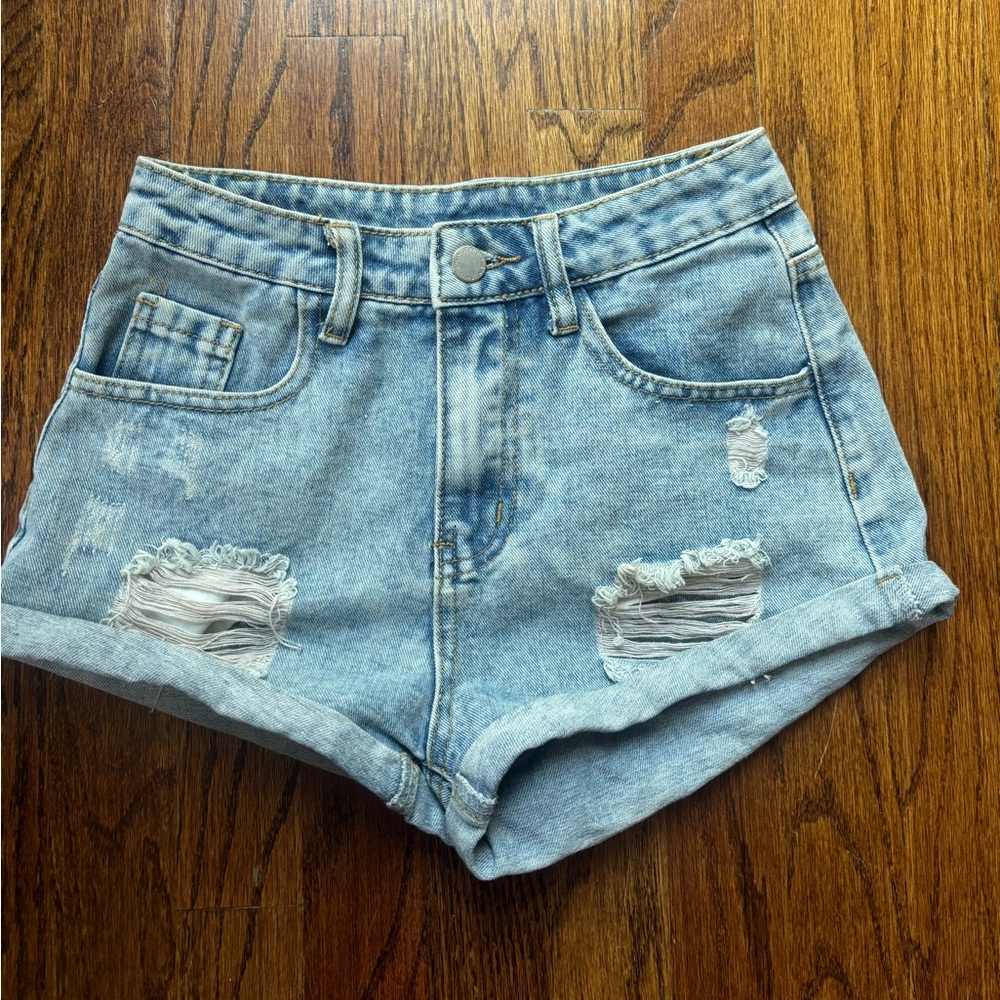 Ripped denim shorts